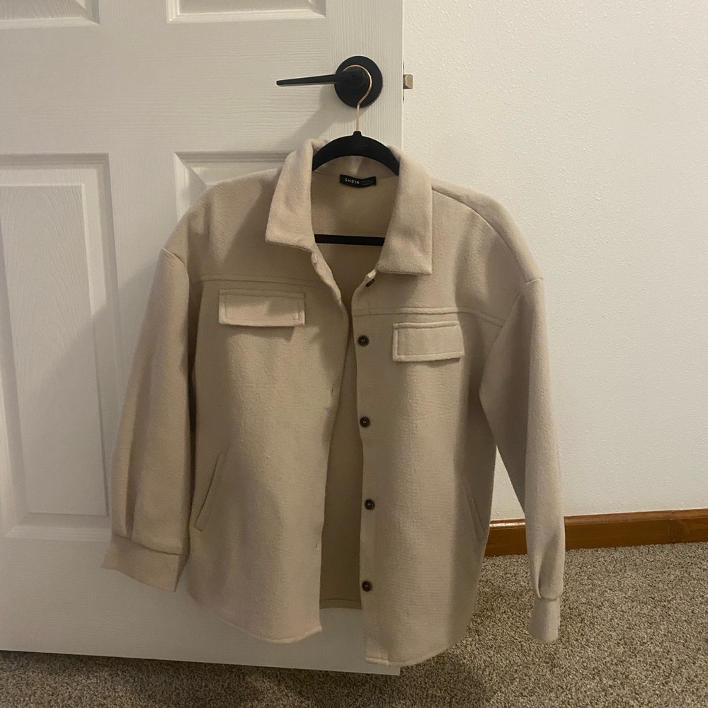 Button down shacket (Size M)